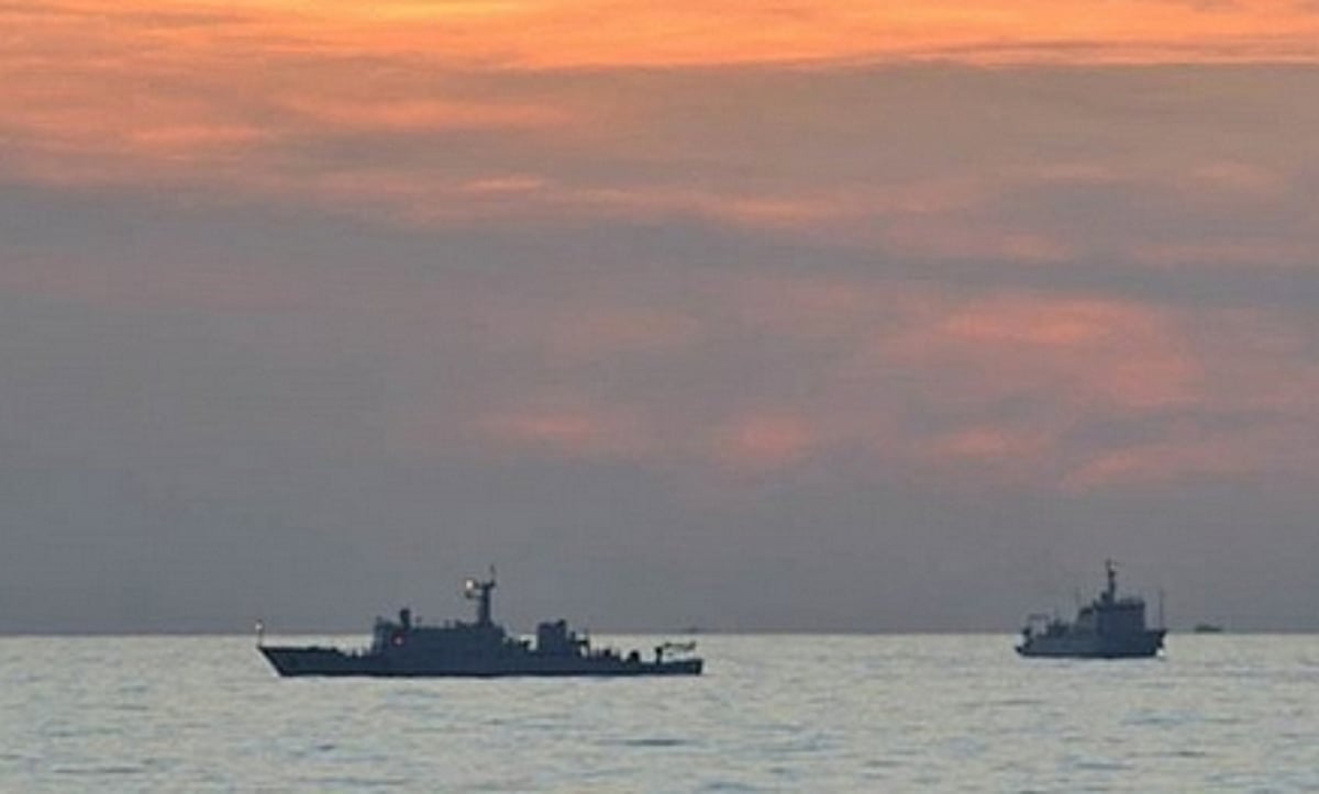 தென்சீனகடல் தீவுகளில் பறந்த பிநநாட்டு விமானங்களுக்கு சீனா எச்சரிக்கை